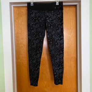 Geometric print leggings